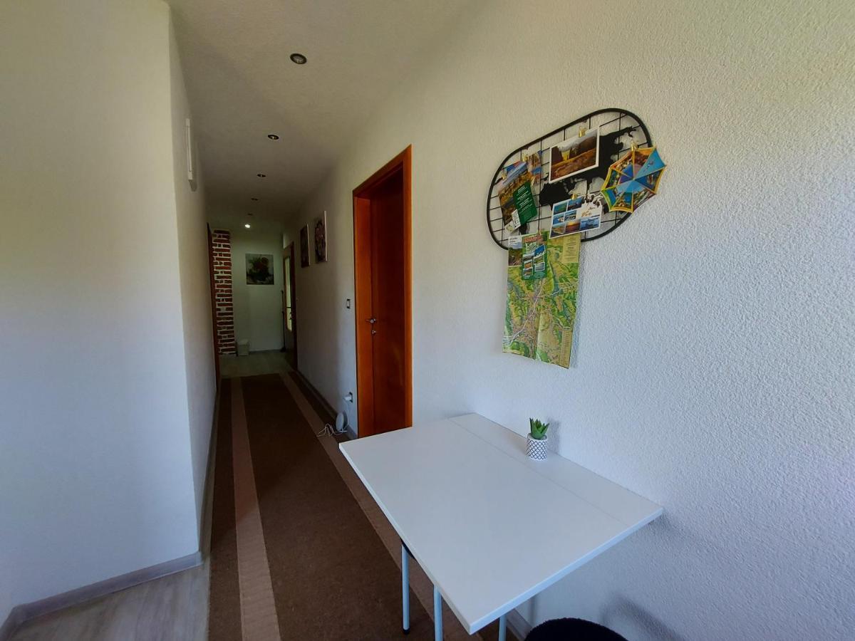 Hotel House Boketto Korenica Exterior foto