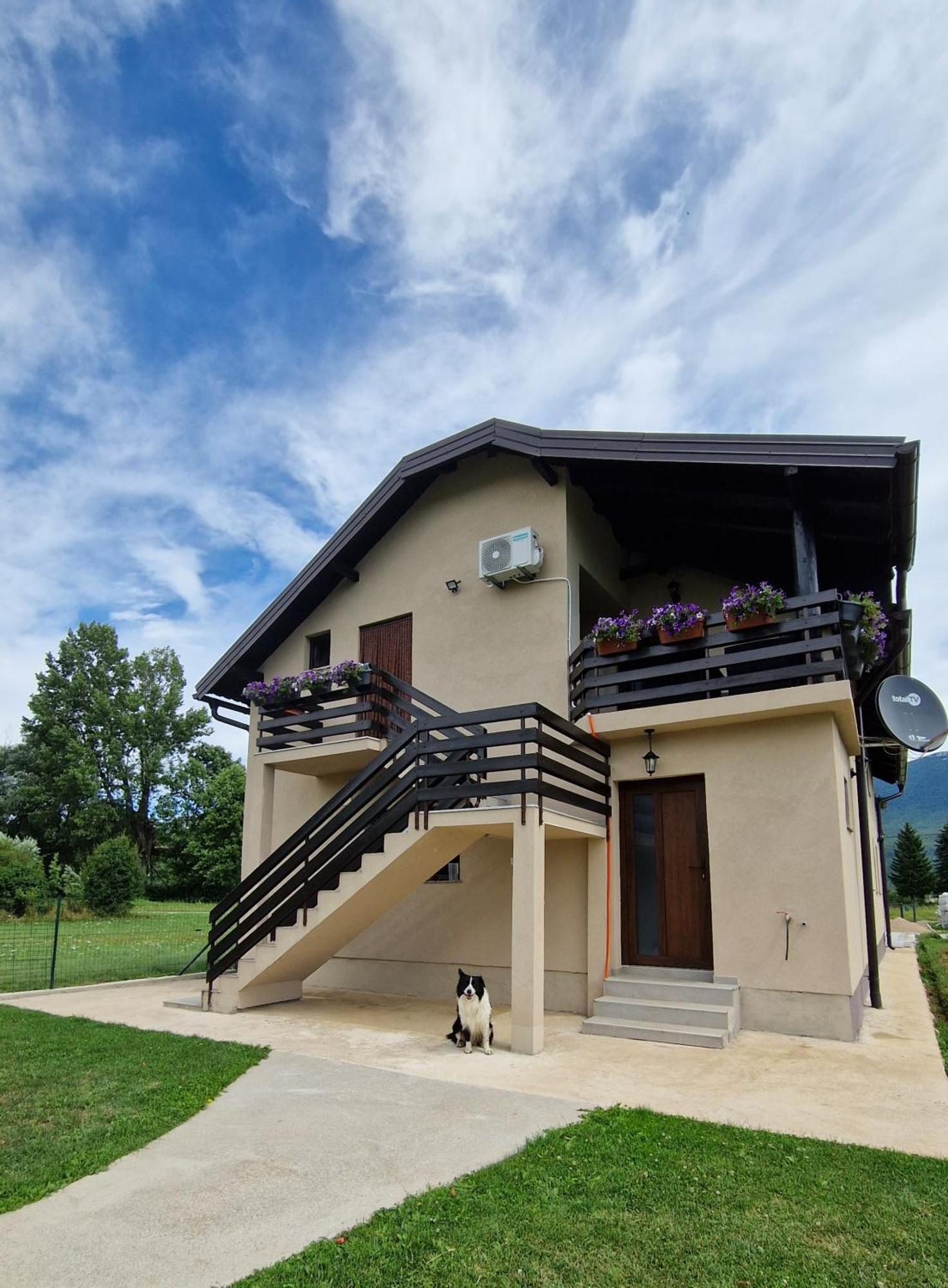 Hotel House Boketto Korenica Exterior foto